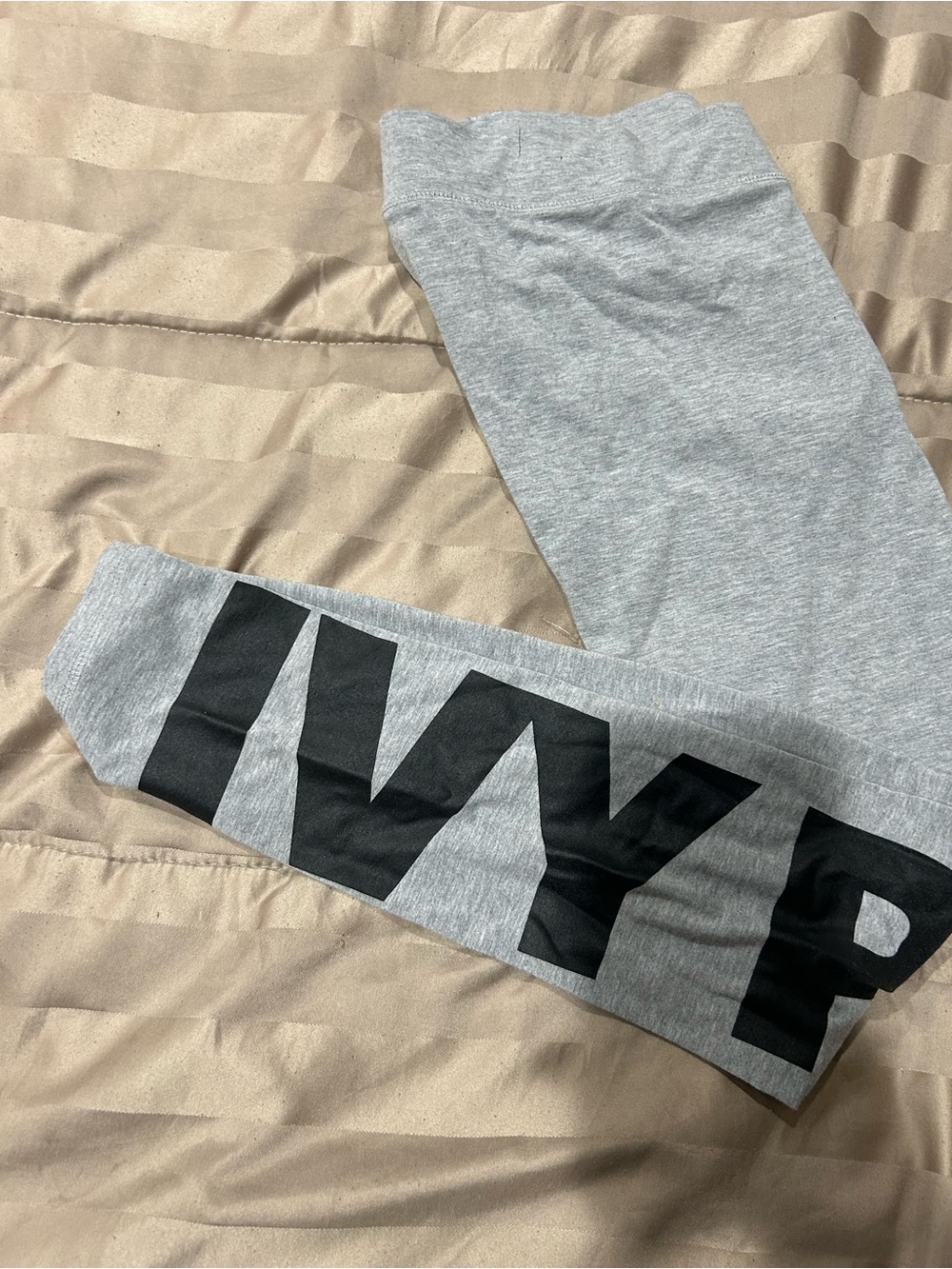 IVY PARK Grey Leggings with Bold Black Logo